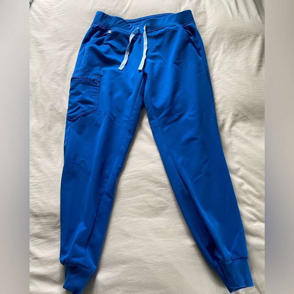 Figs regular size Zamora joggers - royal blue